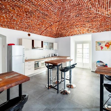 To.Sta Bwithoutb Home Sharing Nel Centro Di Torino Экстерьер фото
