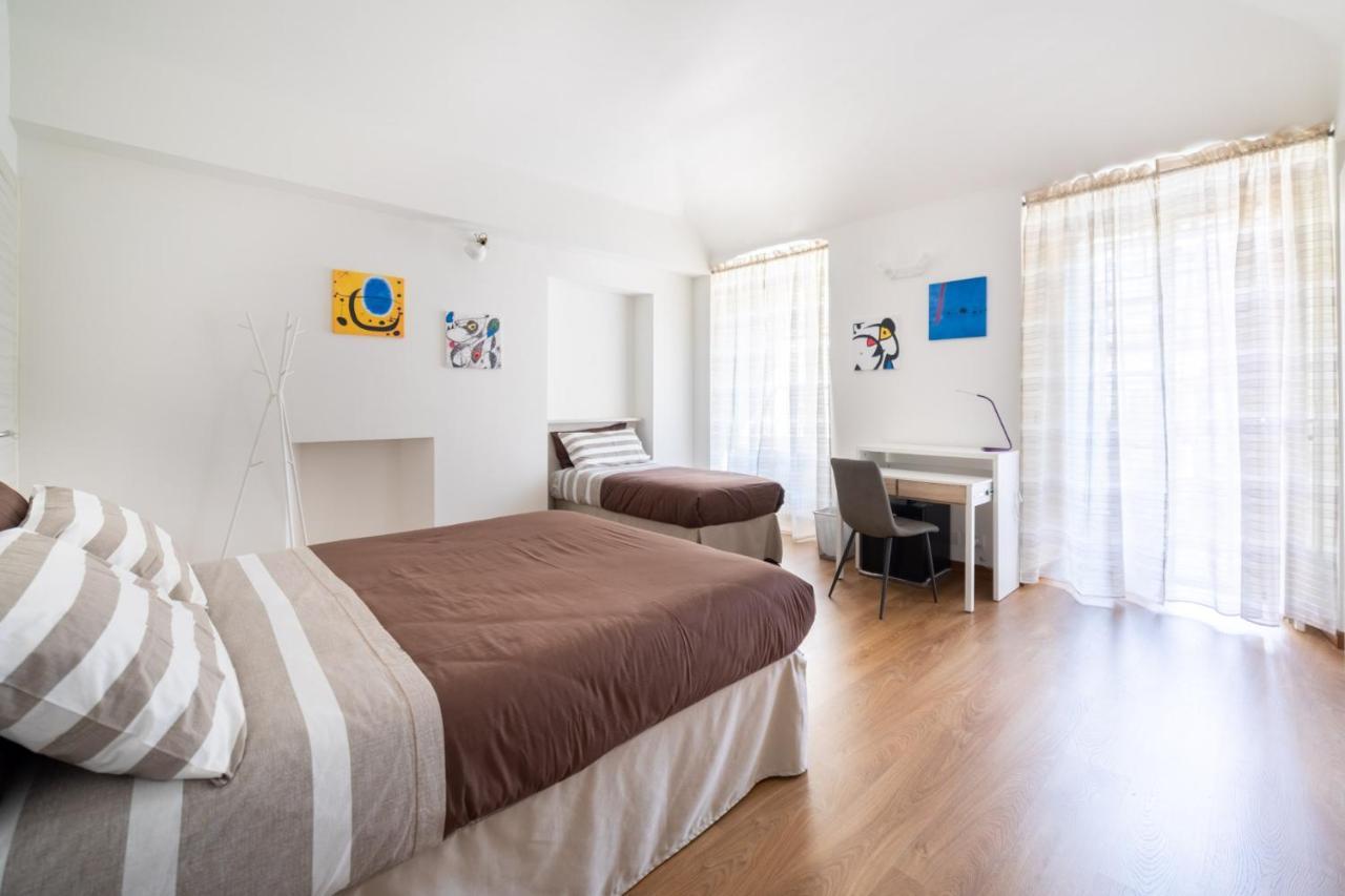 To.Sta Bwithoutb Home Sharing Nel Centro Di Torino Экстерьер фото