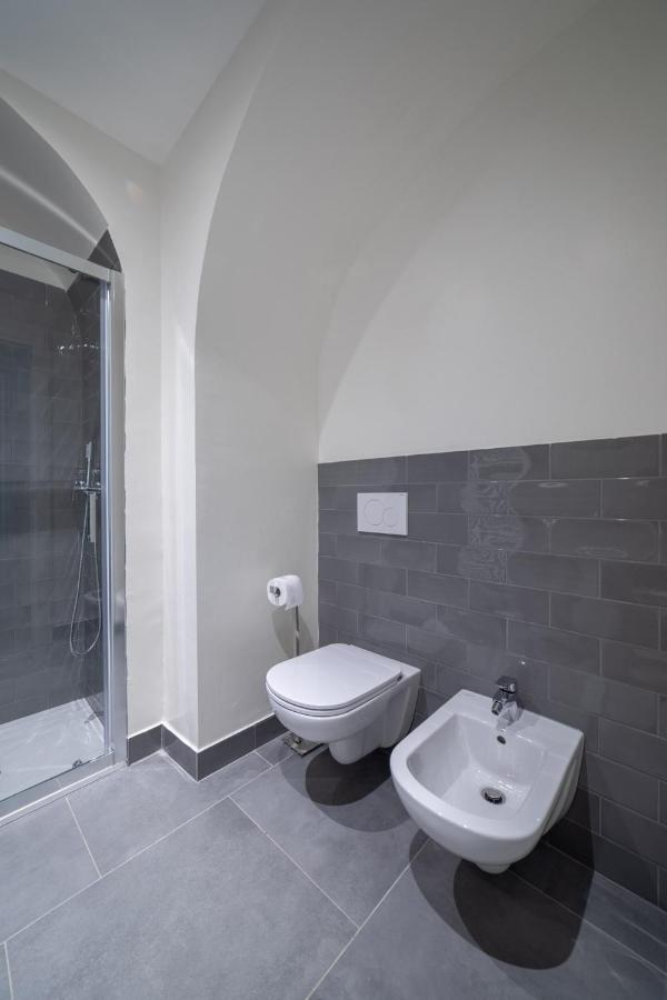 To.Sta Bwithoutb Home Sharing Nel Centro Di Torino Экстерьер фото