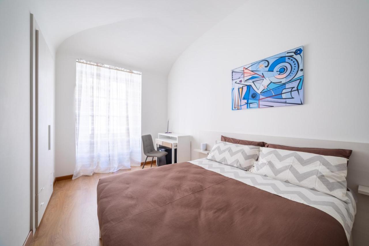 To.Sta Bwithoutb Home Sharing Nel Centro Di Torino Экстерьер фото