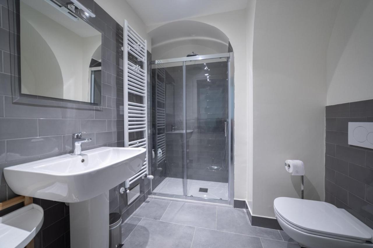 To.Sta Bwithoutb Home Sharing Nel Centro Di Torino Экстерьер фото