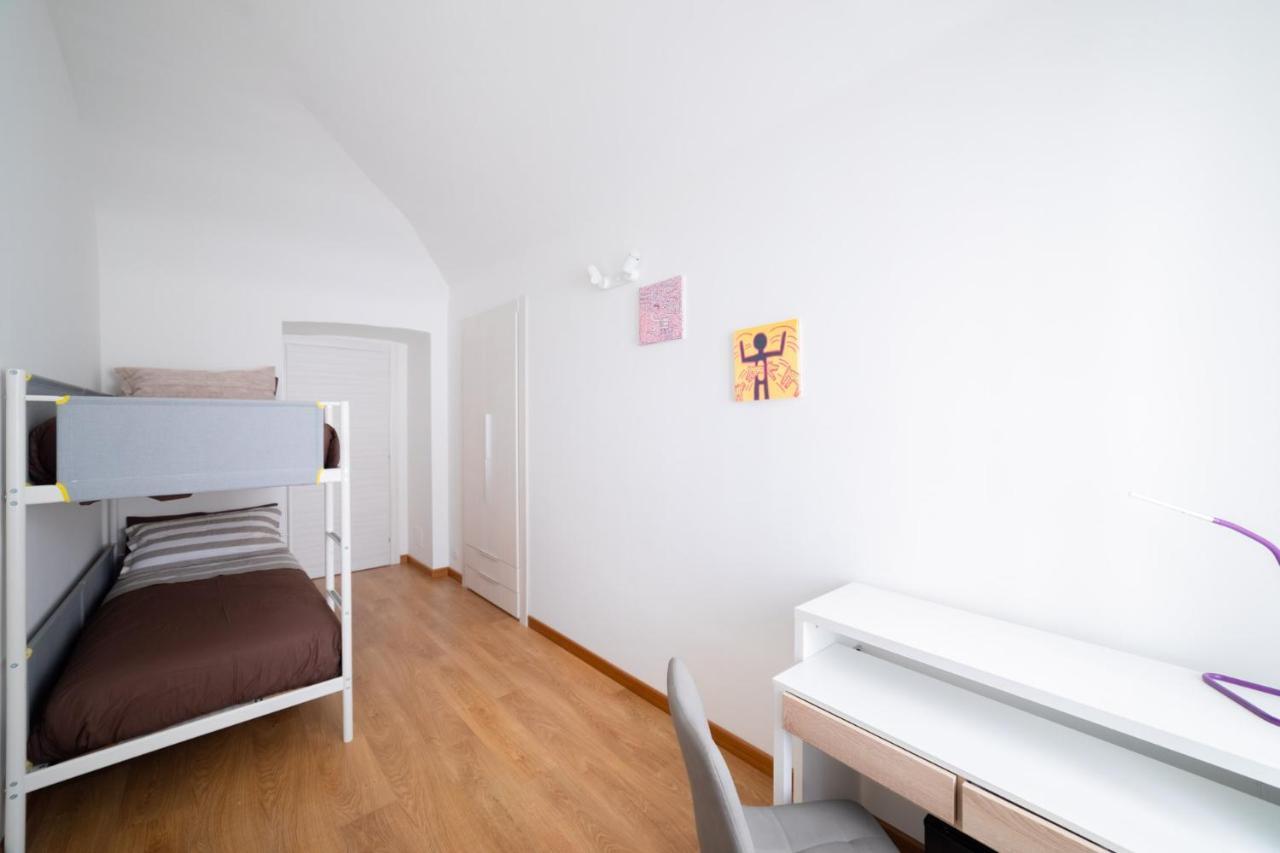To.Sta Bwithoutb Home Sharing Nel Centro Di Torino Экстерьер фото