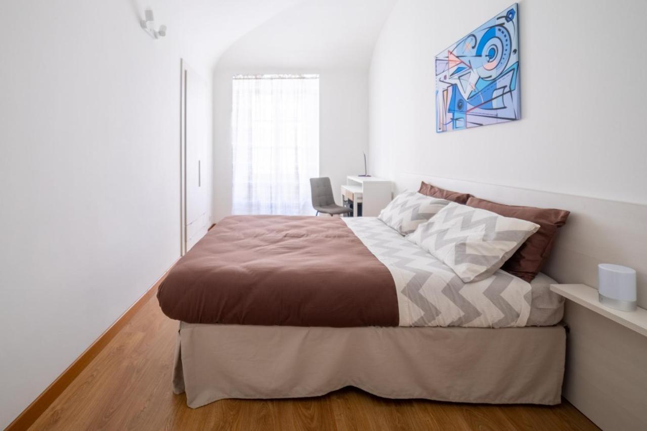 To.Sta Bwithoutb Home Sharing Nel Centro Di Torino Экстерьер фото
